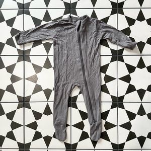 Kyte Baby Footie in Charcoal Grey 0-3mo